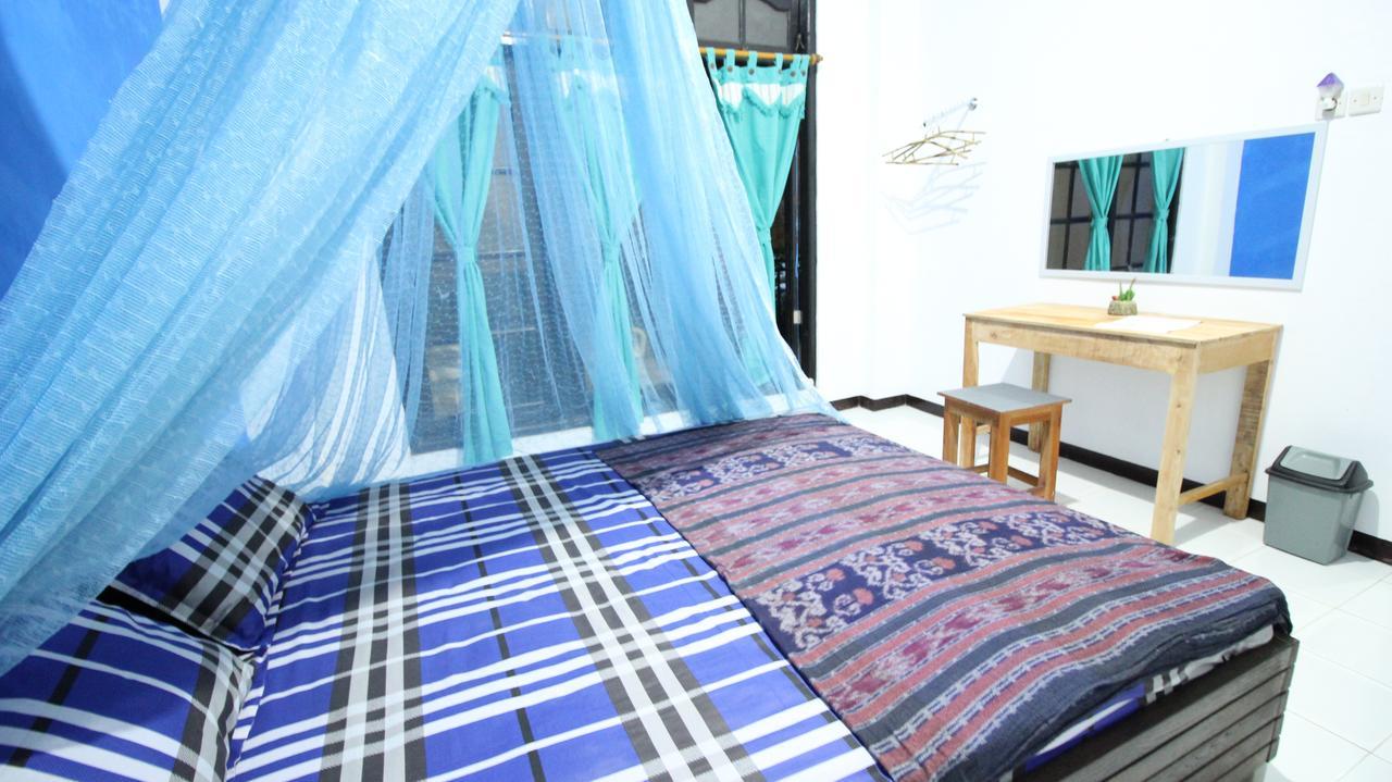 Hati Hati Albergue Yogyakarta Exterior foto